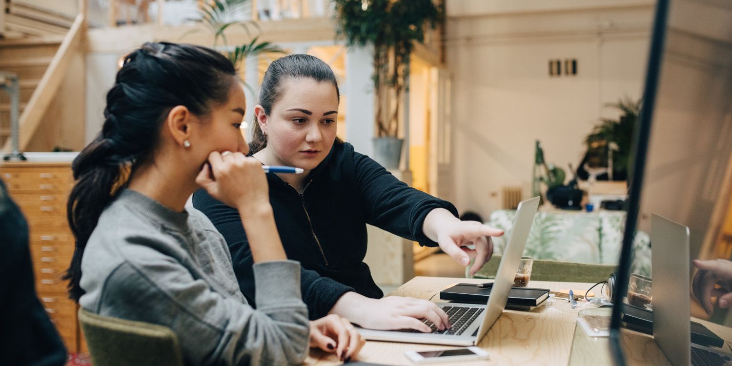 People coding togather